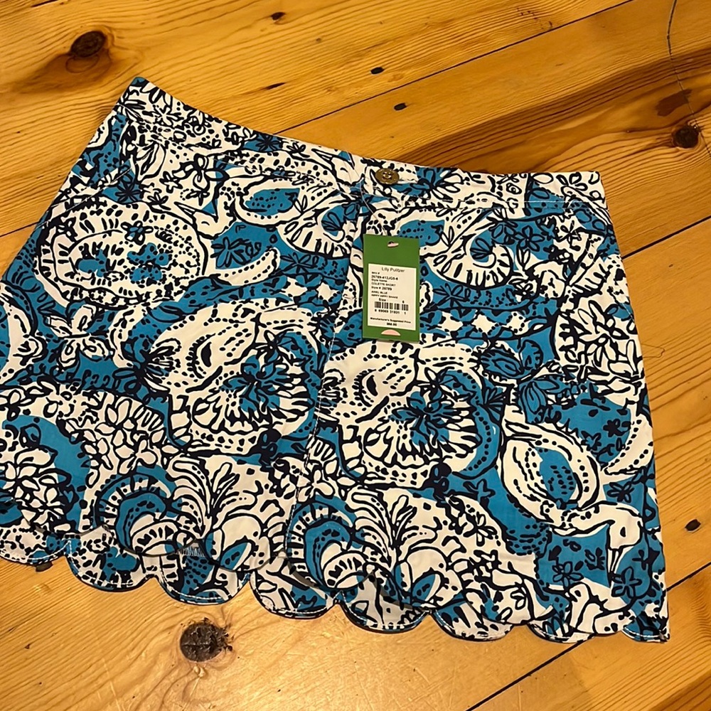 Lilly Pulitzer Blue and White Floral Skort